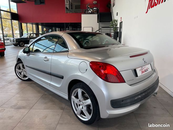 Peugeot 207 CC 1.6 i 120cv-2007 Gris de 2007