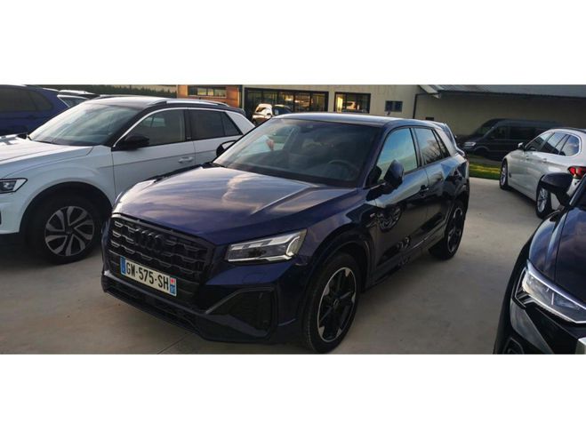 Audi Q2 2.0 35 TDI 150 S-tronic S line BLEU FONCE de 2024