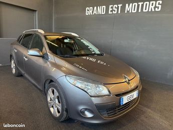  Voir détails -Renault Megane 1.5 DCI 3 estate DYNAMIQUE (110cv) carne à Moineville (54)