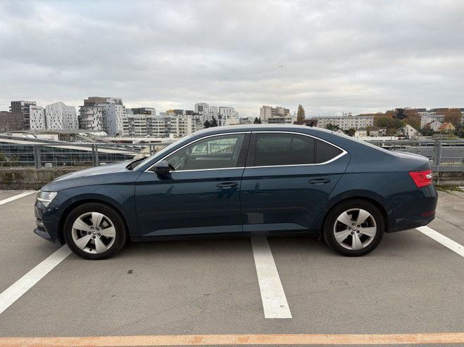 Skoda Superb 1.4 TSI PHEV 218CH BUSINESS DSG6 Bleu F de 2022