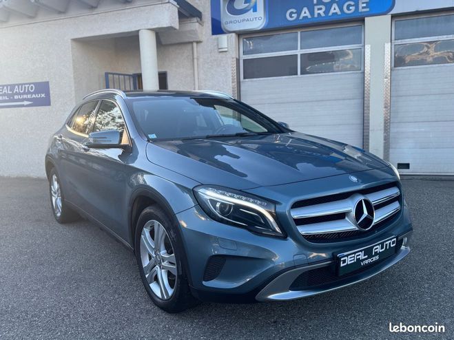 Mercedes Classe GLA Classe 220 CDI Sensation 4Matic 7G-DCT Bleu de 2015