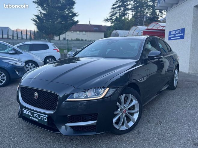 Jaguar XF V6 3.0 D 300ch R-Sport BVA Gris de 2016