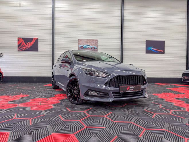 Ford Focus ST MK3 2.0 ECOBOOST 250  de 2016