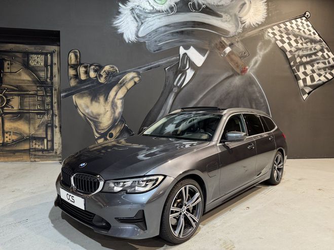 BMW Serie 3 Touring 330e 292ch Business Design BVA8  Gris Clair de 2021