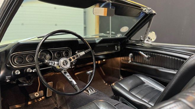 Ford Mustang 4.7 v8 289 cabriolet Beige de 1966