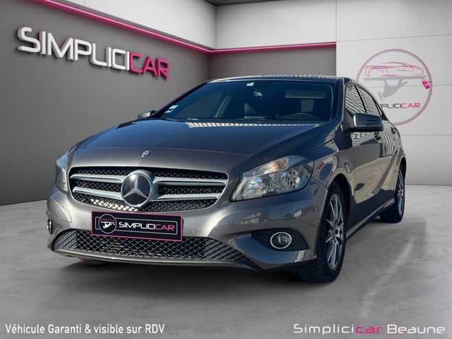 Mercedes Classe A 180 BlueEFFICIENCY Sensation entretien Gris de 2014