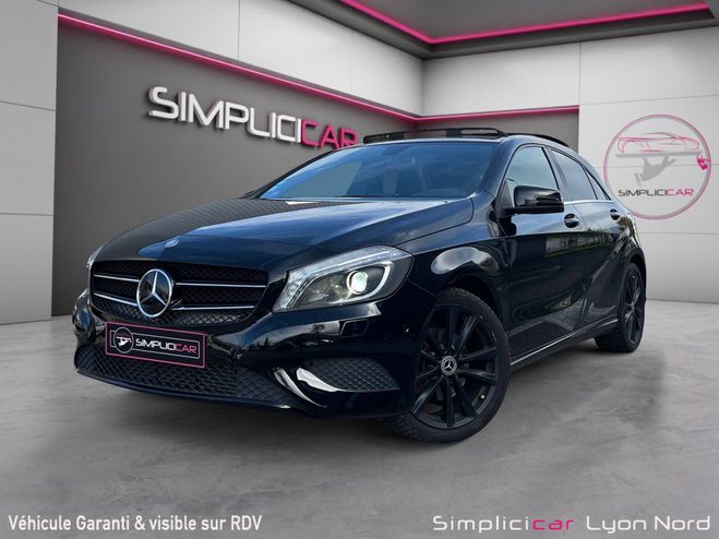 Mercedes Classe A 180 BlueEFFICIENCY Inspiration - Toit ou Noir de 2015