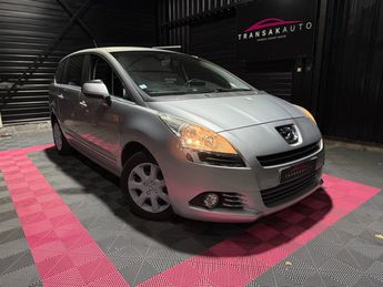  Voir détails -Peugeot 5008 1.6 hdi 112 ch à Douai (59)