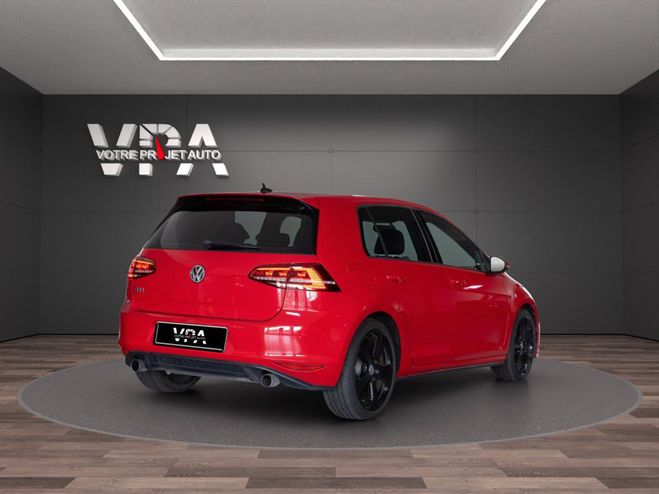 Volkswagen Golf VII GTI  2.0 TSI 220 ch  DSG  Siges  Rouge de 2017