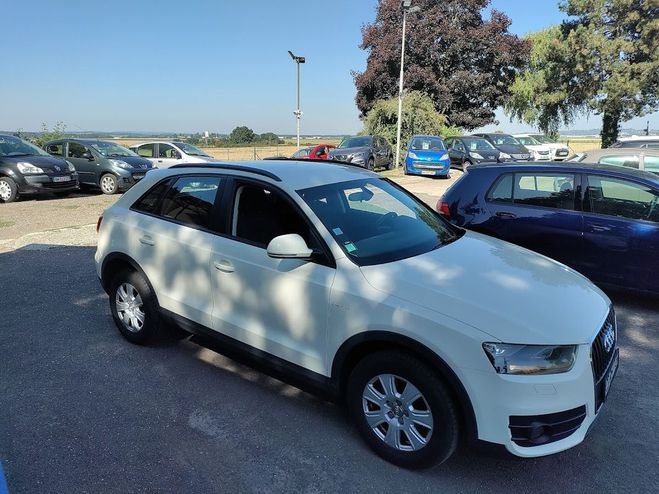 Audi Q3 Srie 1  2.0 TDI  DPF 140  CLIM -  1ERE  Blanc de 2012