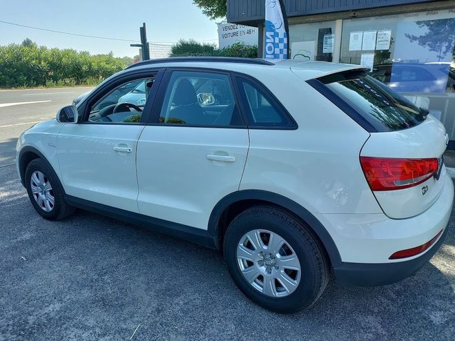 Audi Q3 Srie 1  2.0 TDI  DPF 140  CLIM -  1ERE  Blanc de 2012