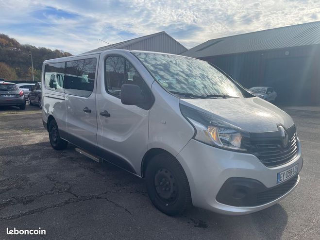 Renault Trafic l2h1 1.6 dci 125 9 PLACES -garantie- Gris de 2018