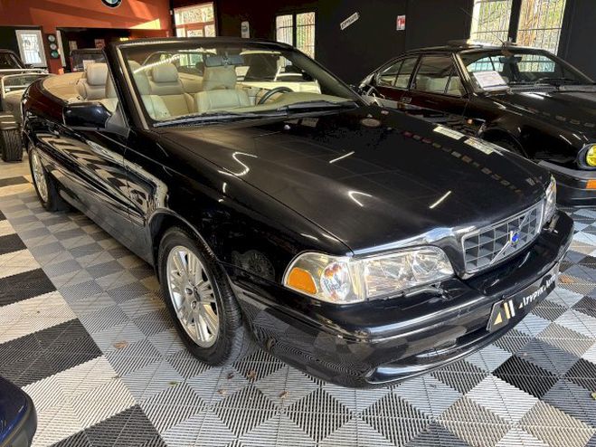 Volvo C70 2.0 T 163ch Summum BVA NOIR de 2003