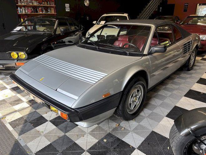 Ferrari Mondial Cabriolet V8 3,0 QV Gris Clair de 1985
