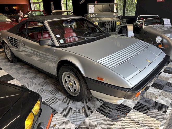 Ferrari Mondial Cabriolet V8 3,0 QV Gris Clair de 1985
