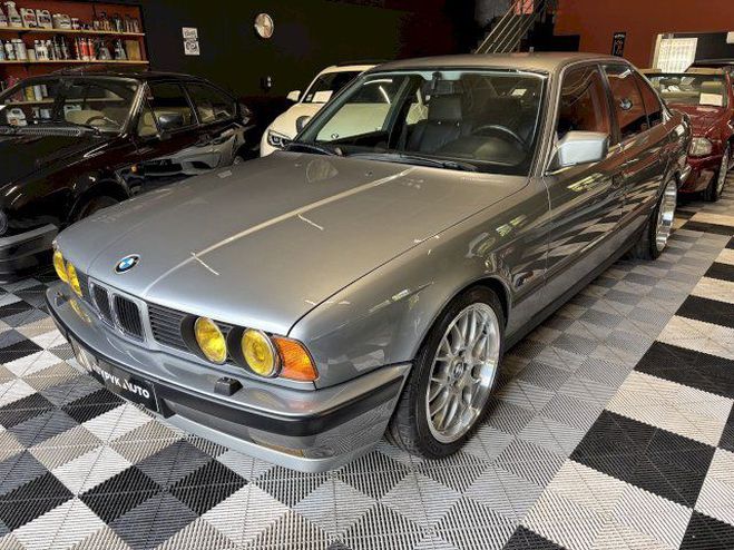 BMW Serie 5 535I E34 Bvm Gris Fonc de 1988