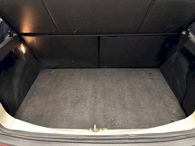 Peugeot 205 GTX Phase 1 BLANCHE de 1986