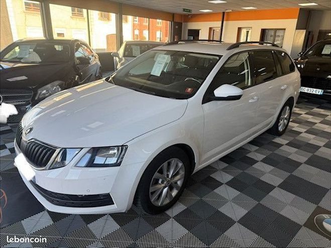 Skoda Octavia BREAK Business DSG Blanc de 2017