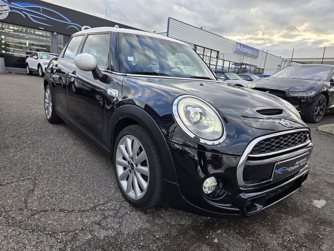 Cliquer pour voir la photo suivante Mini Cooper 5 PORTES S 192CH CHILI II Noir de 2017