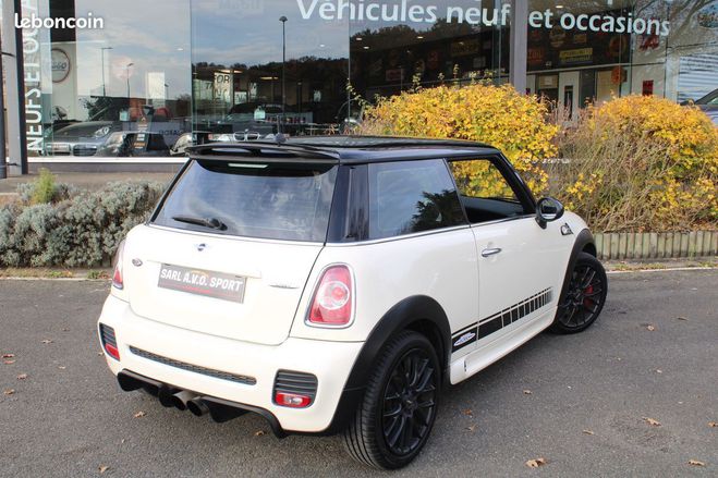 Mini One iii (f56) 1.6 211 jcw origine france- ga Blanc de 2013