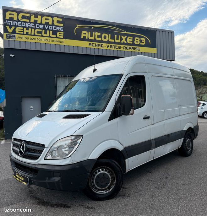 Mercedes Sprinter 215 cdi 2.2 D 150 cv boite automatique Blanc de 2007
