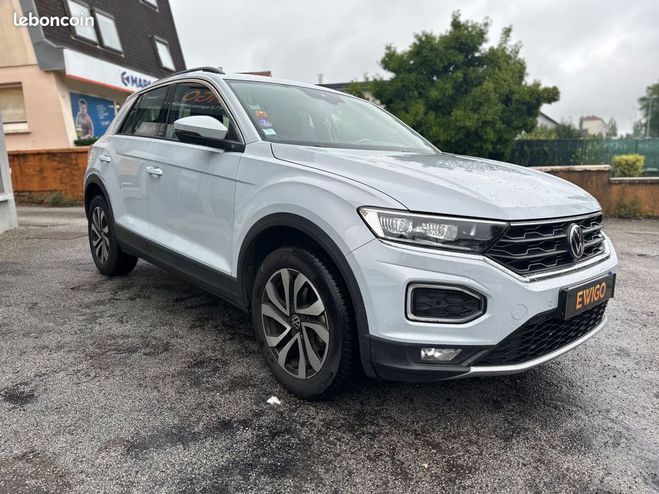 Volkswagen T Roc 1.0 tsi 110ch active 1er main Blanc de 2021
