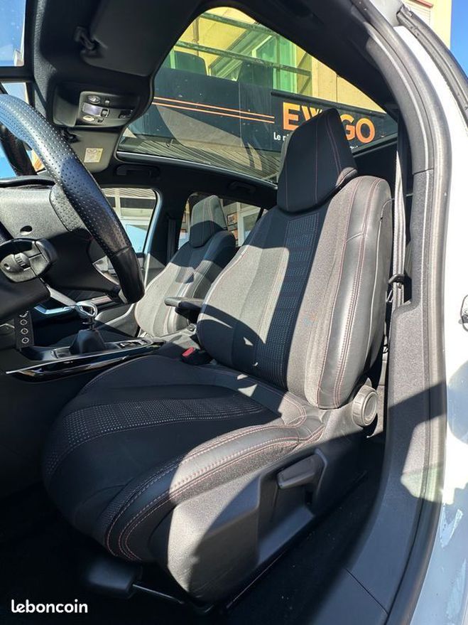 Peugeot 308 generation-ii 130ch gt line start-stop Blanc de 2016