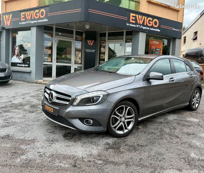 Cliquer pour voir la photo suivante Mercedes Classe A 1.6 200 155 blueefficiency sensation 8.0 Gris de 2015