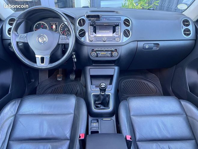 Volkswagen Tiguan 2.0 TDI 140ch Carat Toit Ouvrant Siges  Noir de 2014