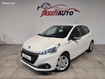  Voir détails -Peugeot 208 PHASE 2 VTi S&S 82cv SIGNATURE-2019 à Gerzat (63)