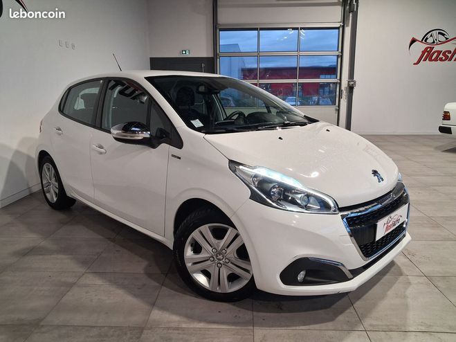 Peugeot 208 PHASE 2 VTi S&S 82cv SIGNATURE-2019 Blanc de 2019