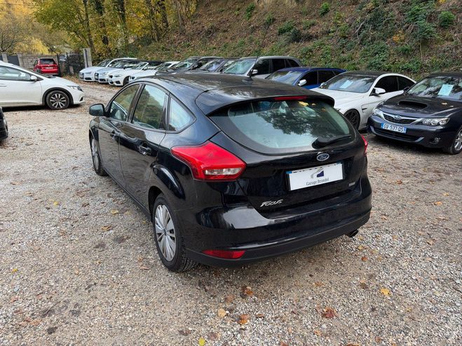 Ford Focus 1.5 SCTi 150cv Phase 2 Noir de 2015