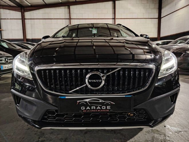 Volvo V40 Cross Country Phase 2 1.5 T3 152 Luxe Ge NOIR de 2017