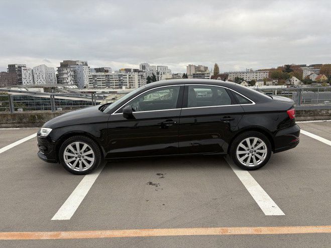 Audi A3 BERLINE 1.6 TDI 110CH DESIGN LUXE S TRON Noir de 2016