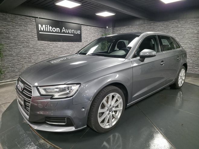 Cliquer pour voir la photo suivante Audi A3 Sportback Quattro 2.0 TDI - 184 - BV S-T GRIS de 2017