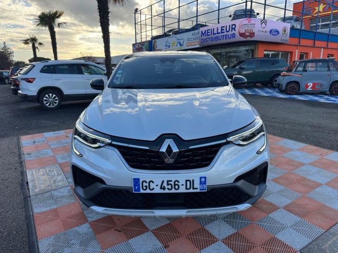 Cliquer pour voir la photo suivante Renault Arkana 1.6 E-TECH 145 RS LINE CUIR GPS Caméra Blanc de 2021