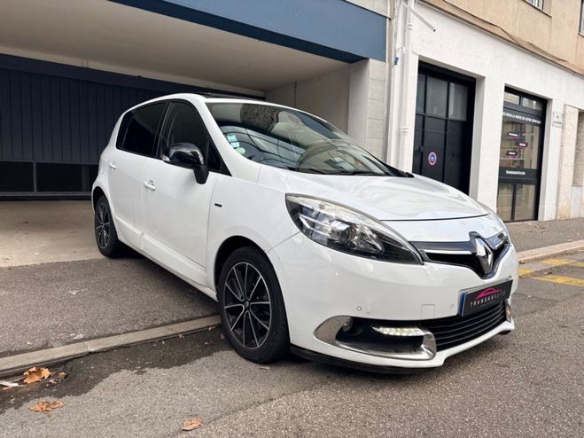Renault Scenic III 1.5L dCi 130 CV FAP eco2 Bose Blanc de 2012