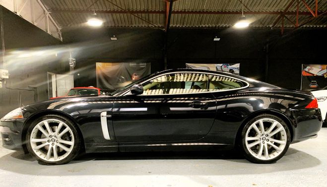 Jaguar XKR 4.2 416CV / BVA/ 20 Noir de 2008