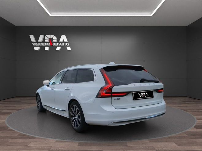 Volvo V90  T6 Twin Engine 253ch  AWD  Attelage  Blanc de 2021
