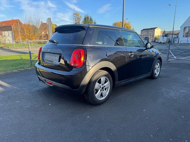 Mini One HATCH 3 PORTES F56 D 95 ch Finition Salt Noir de 2018