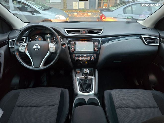 Nissan Qashqai 1.2l Dig 115 connect dition Gris de 2014