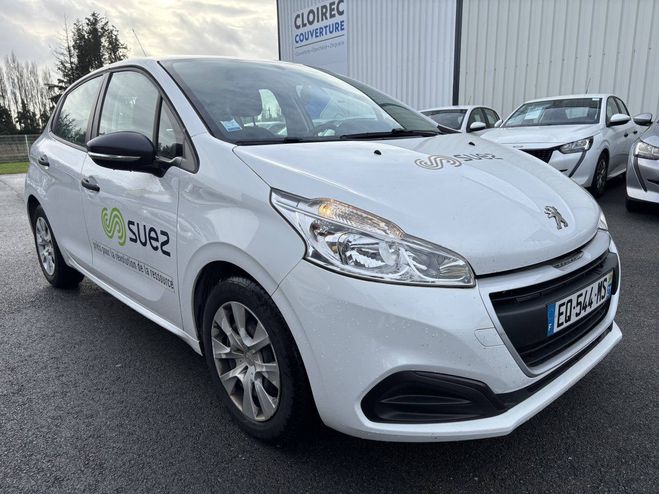 Peugeot 208 1,6 BLUE HDI 75 CH 5 PLACES BLANC de 2017