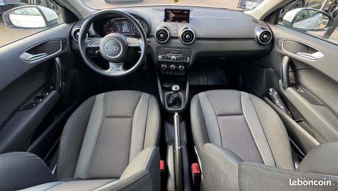 Audi A1 Sportback 1.0 TFSI 95 ULTRA AMBIANTE Blanc de 2015