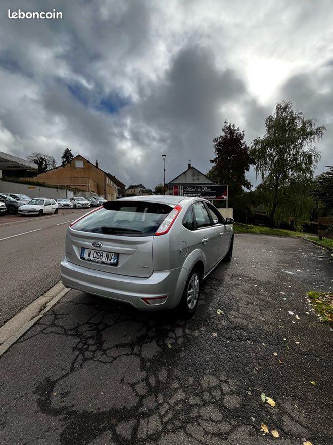 Ford Focus 1.6 TDCI 90 cv Trend Gris de 2008
