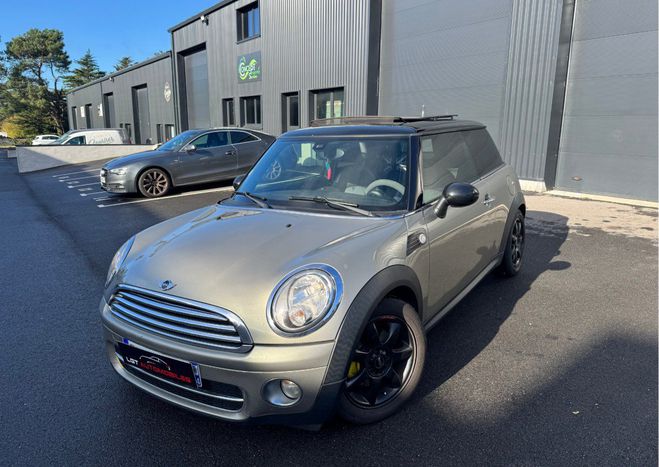 Mini Cooper II 1.6 D 110 BV6 GRIS C de 2008