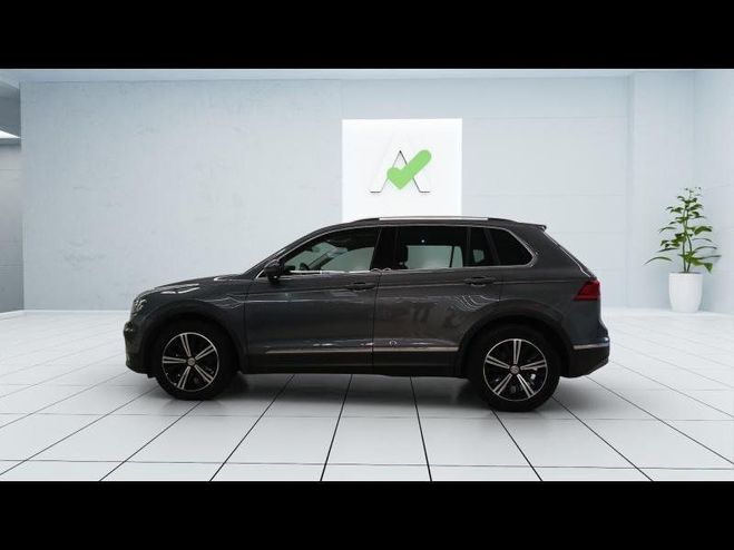 Volkswagen Tiguan 2.0 TDI 150ch Carat Exclusive DSG7 Euro6 Gris de 2019