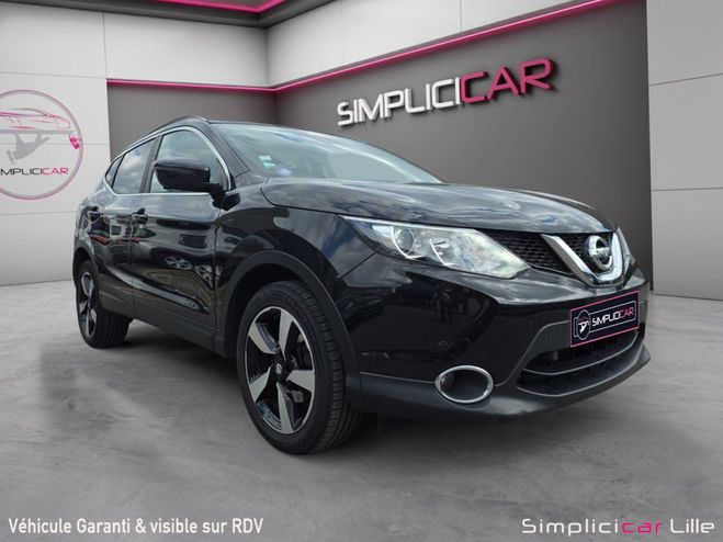 Cliquer pour voir la photo suivante Nissan Qashqai 1.2 DIG-T 115 N-Connecta //Garantie 12 m Noir de 2017