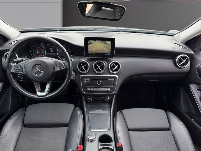 Mercedes Classe A 200 d 7G-DCT Inspiration - Suivi - Camr Gris de 2017