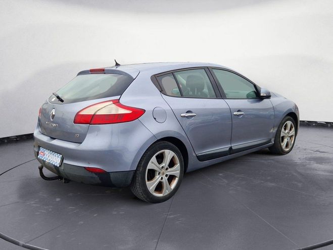 Renault Megane 3 1.9 dci 130ch 5 portes entretien compl Bleu Clair de 2009