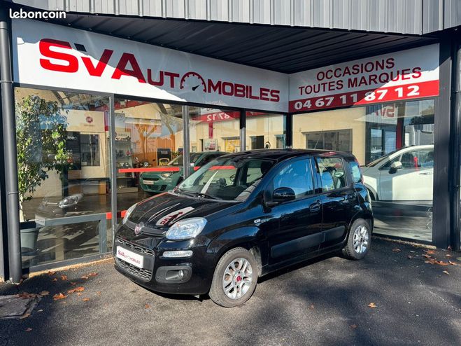 Cliquer pour voir la photo suivante Fiat Panda III 1.2 8v 69ch S&S Lounge Noir de 2019